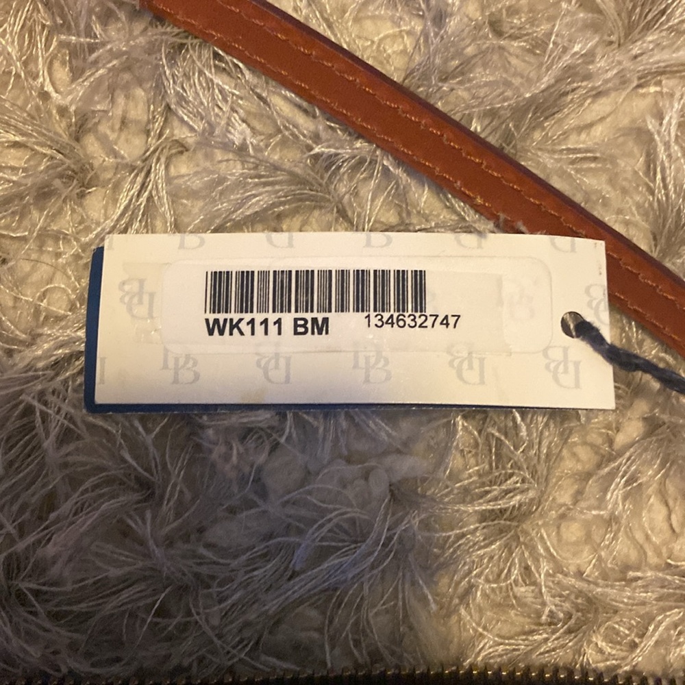 Dooney & Bourke croco embossed leather wristlet - Picture 5 of 5